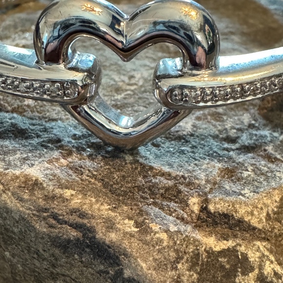 925 Sterling Silver Bangle Bracelet - Heart Clasp with Diamond Chips -Size M - Picture 5 of 11